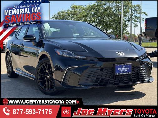 Black 2026 Toyota Camry SE