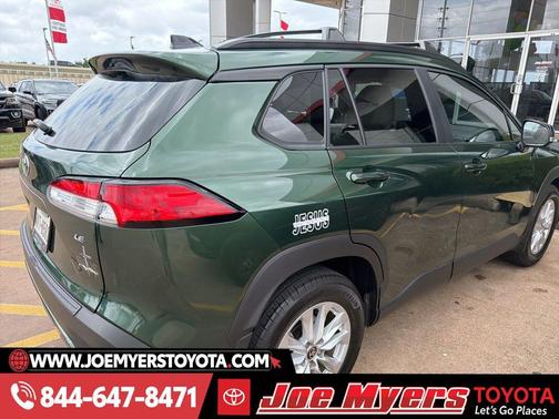 2025 Toyota Corolla Cross LE