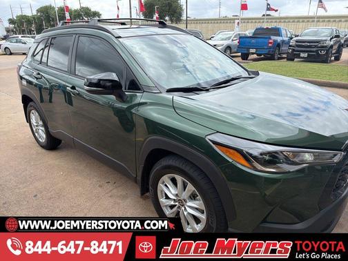 2025 Toyota Corolla Cross LE