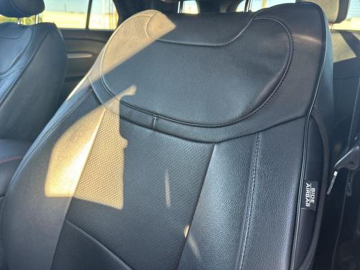 Carbonized Gray Metallic 2025 Ford Explorer ST-Line