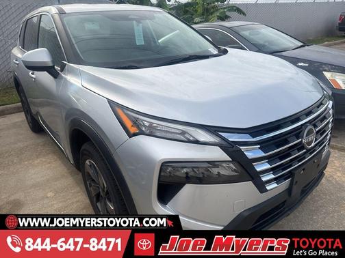 2025 Nissan Rogue SV