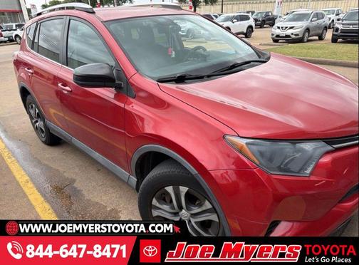 Hot Lava 2016 Toyota RAV4 LE