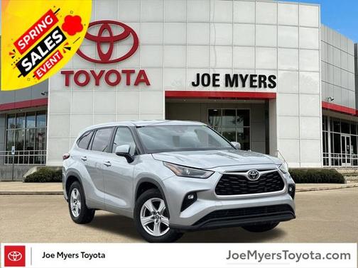 2023 Toyota Highlander LE