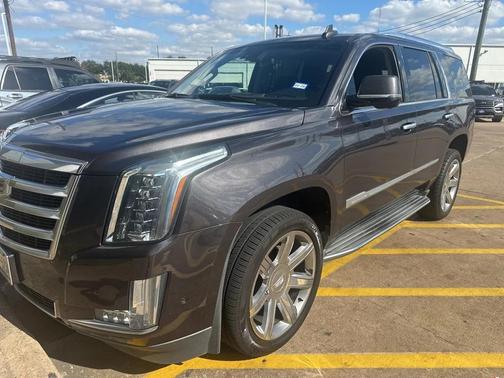 2018 Cadillac Escalade Luxury