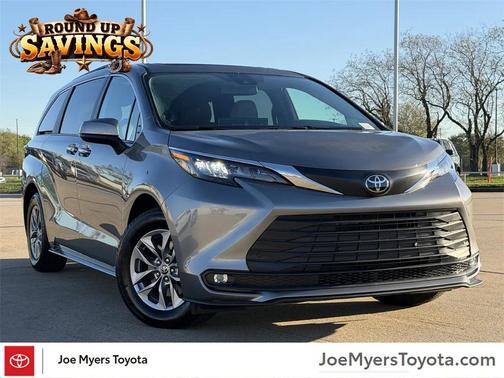 2026 Toyota Sienna XLE
