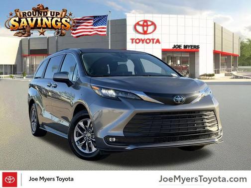 2026 Toyota Sienna XLE