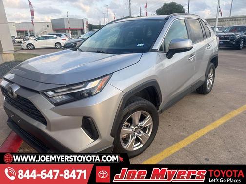 Silver Sky Metallic 2023 Toyota RAV4 XLE