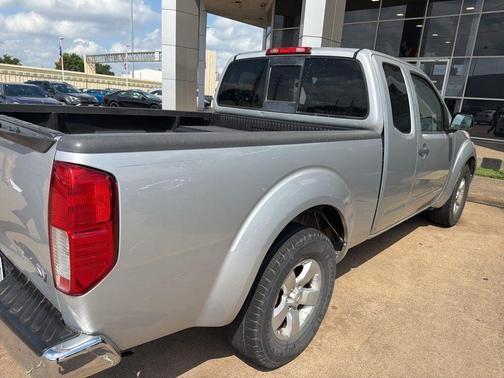 Brilliant Silver 2014 Nissan Frontier SV-I4