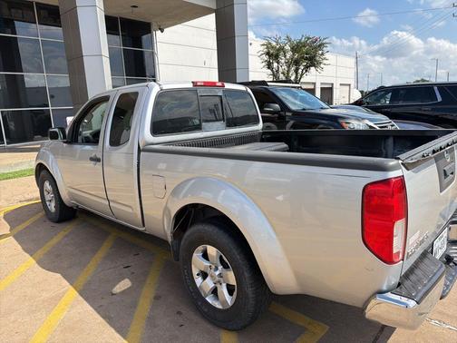 Brilliant Silver 2014 Nissan Frontier SV-I4