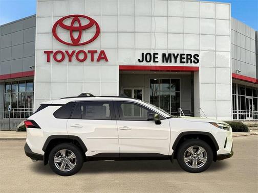 2025 Toyota RAV4 Hybrid LE