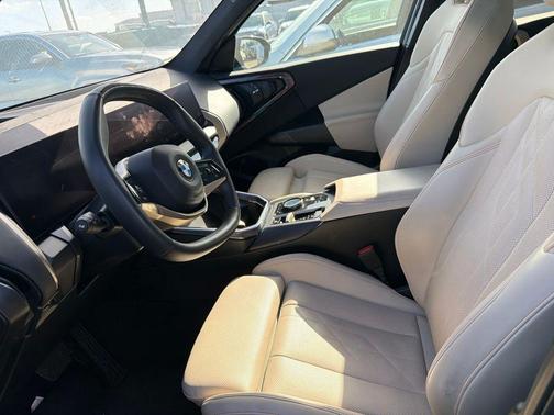 Black Sapphire Metallic 2025 BMW X3 30 xDrive