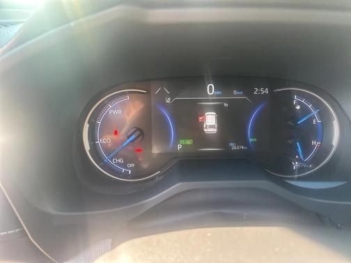 2025 Toyota RAV4 Hybrid XLE Premium