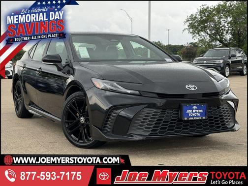 Midnight Black Metallic 2025 Toyota Camry SE