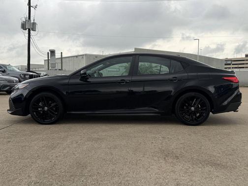Midnight Black Metallic 2025 Toyota Camry SE