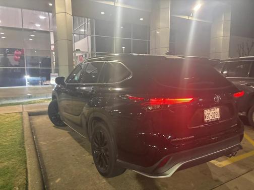 2024 Toyota Highlander XSE