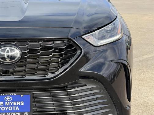 2024 Toyota Highlander XSE