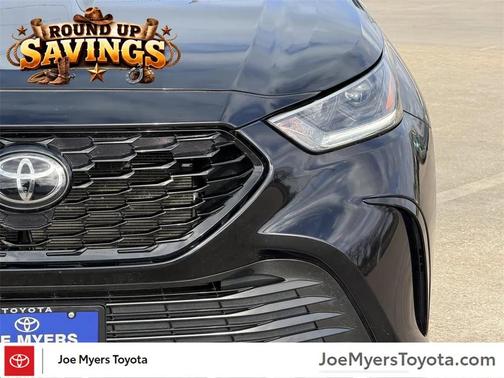 2024 Toyota Highlander XSE