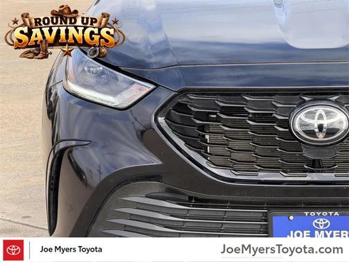 2024 Toyota Highlander XSE