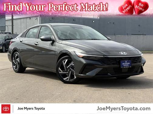 2025 Hyundai ELANTRA SEL