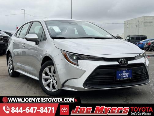 2025 Toyota Corolla LE