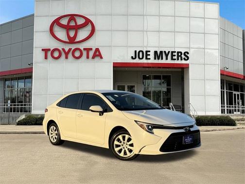 2024 Toyota Corolla Hybrid LE