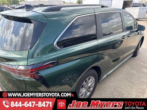 Cypress 2025 Toyota Sienna LE
