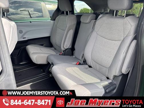 Cypress 2025 Toyota Sienna LE