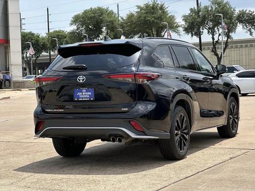 2024 Toyota Highlander XSE