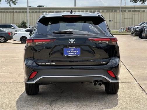 2024 Toyota Highlander XSE