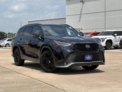 2024 Toyota Highlander XSE