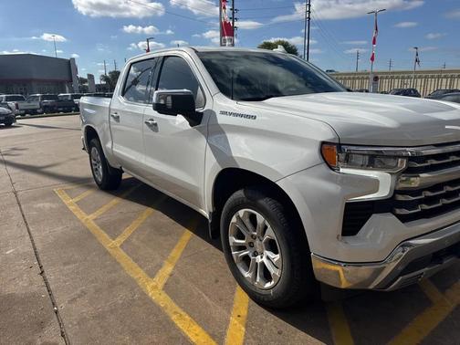 2022 Chevrolet Silverado 1500 LTZ