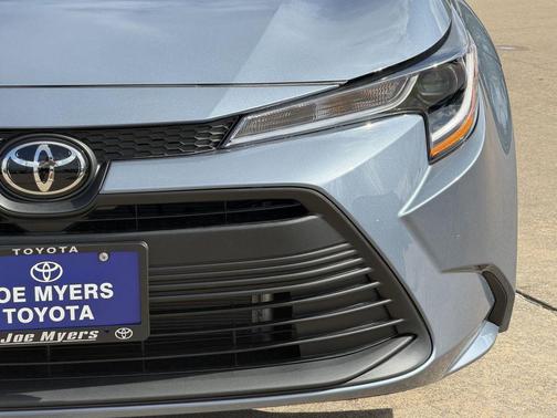 Celestite 2026 Toyota Corolla LE