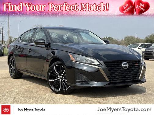 2025 Nissan Altima SR FWD