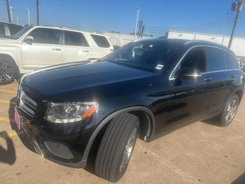 2019 Mercedes-Benz GLC 300 Base