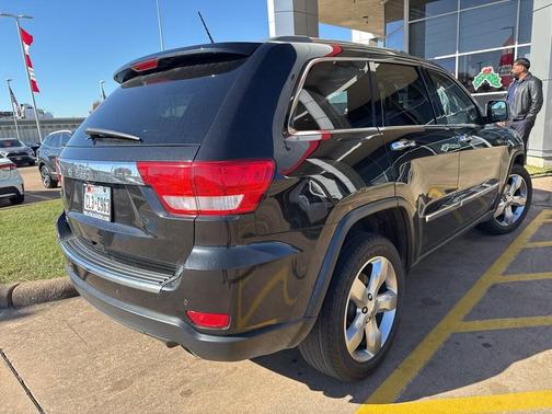 2011 Jeep Grand Cherokee Overland