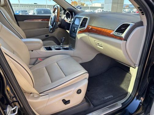 2011 Jeep Grand Cherokee Overland