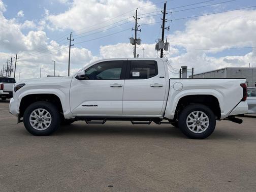 Ice Cap 2026 Toyota Tacoma SR5