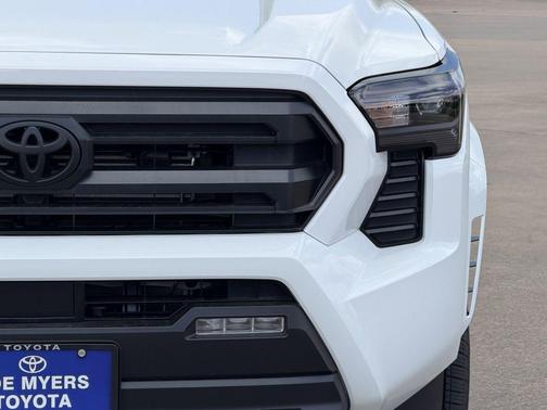 Ice Cap 2026 Toyota Tacoma SR5