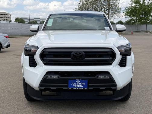 Ice Cap 2026 Toyota Tacoma SR5