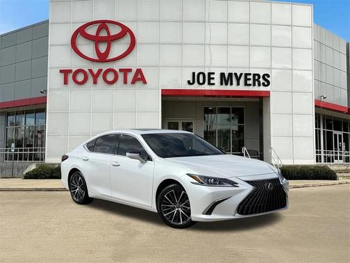 2024 Lexus ES 300h Base