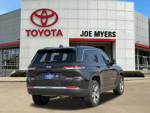 2023 Jeep Grand Cherokee Limited X