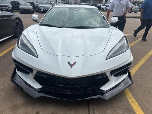 2024 Chevrolet Corvette Stingray w/2LT