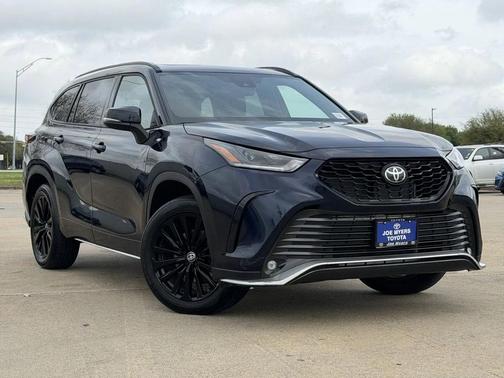 2025 Toyota Highlander XSE