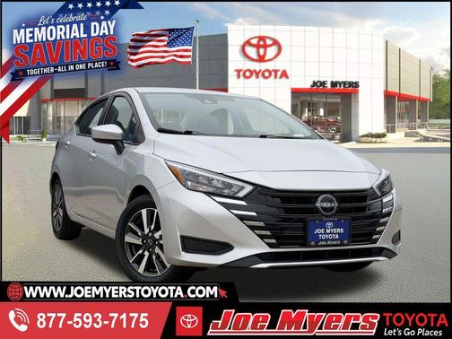 Brilliant Silver Metallic 2025 Nissan Versa 1.6 SV
