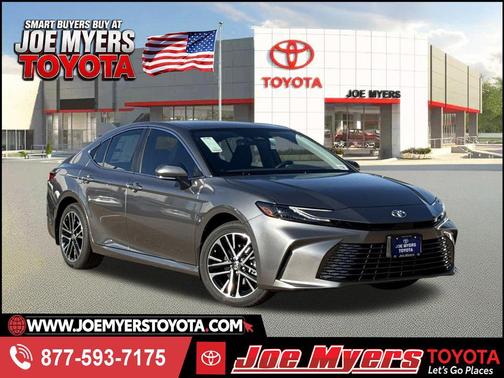 Heavy Metallic 2026 Toyota Camry XLE
