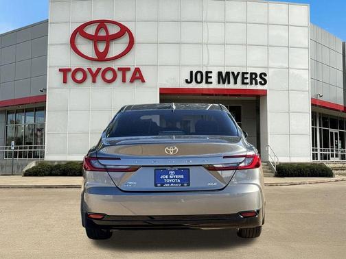 Heavy Metallic 2026 Toyota Camry XLE