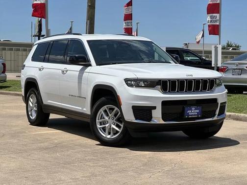2023 Jeep Grand Cherokee L Laredo