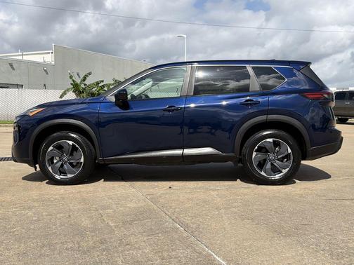 Deep Ocean Blue Pearl 2025 Nissan Rogue SV