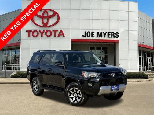 2024 Toyota 4Runner TRD Off Road
