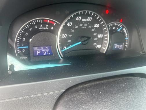 2014 Toyota Camry LE